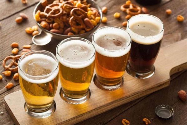 啤酒设备精酿啤酒使用什么麦芽？