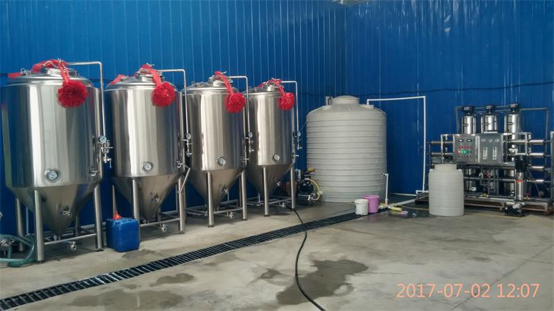 1000L中小型精酿啤酒厂设备