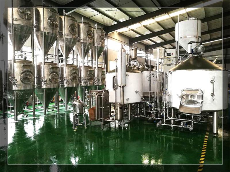 中小型精酿啤酒厂设备4器糖化+上下2层发酵罐