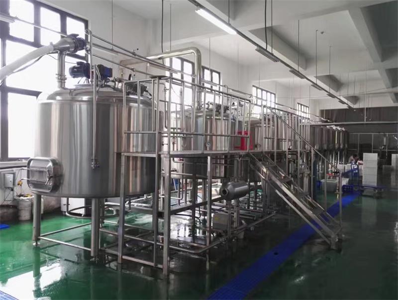 中小型精酿啤酒厂设备2000L四器糖化系统