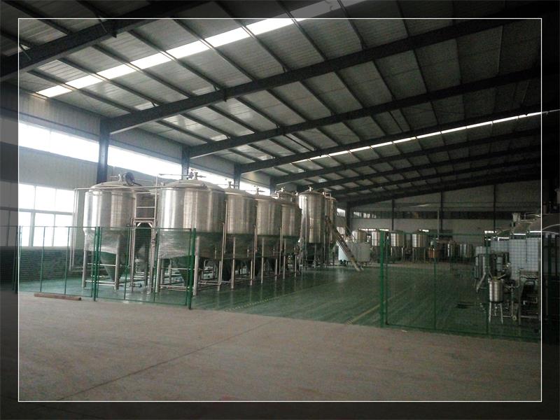 中小型精酿啤酒厂设备3000L发酵罐+6000L发酵罐